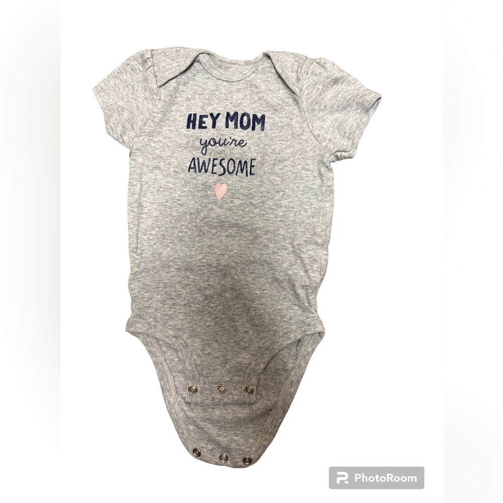 Baby 3-6 month Graphic Tee Bundle - Picture 8 of 9